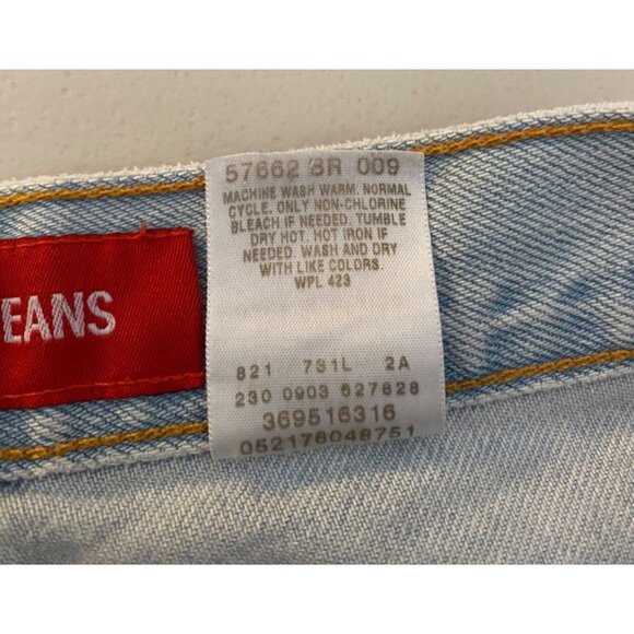 Levis Classic Fit Denim Shorts Size 16 Miss Light Wash Womems - Picture 7 of 11